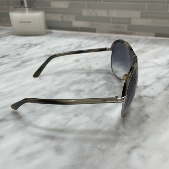 Tom Ford Glasses - Picture 3 of 4